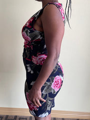 Load image into Gallery viewer, Shorty - Floral Print bodycon fit Dress
