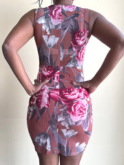 Load image into Gallery viewer, Shorty - Floral Print bodycon fit Dress
